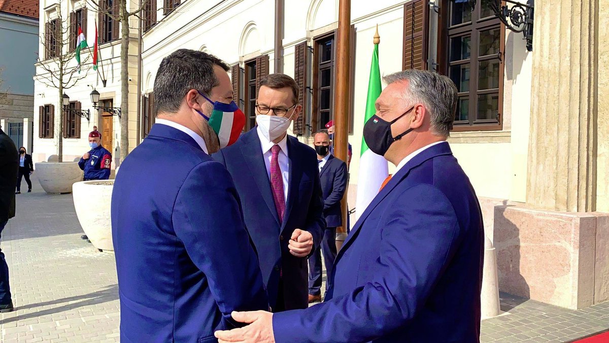 Matteo Salvini tweet media