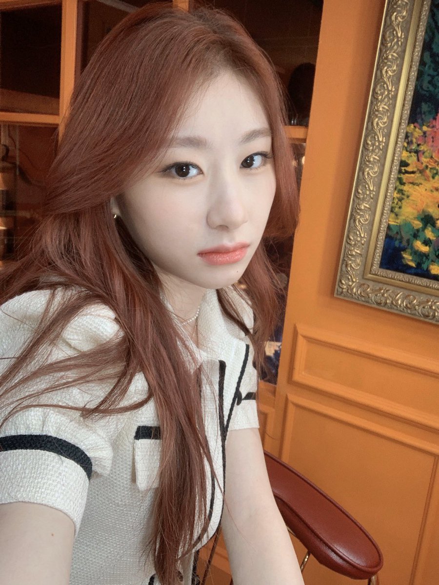 chaerpics's tweet photo. twitter update https://t.co/4C94e7dR6y