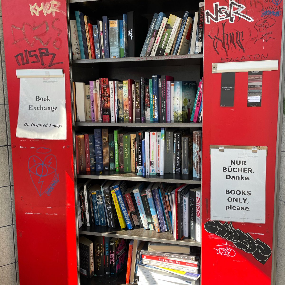 BuchgruppeNull's tweet photo. #BookExchange #Zurich https://t.co/sEVTdeJVlo