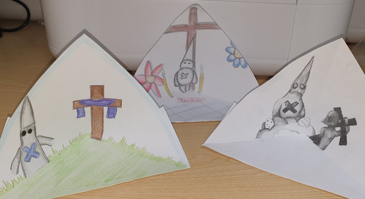 MrClarkeMFL's tweet photo. Some fabulous triaramas made by our Y7s after learning about Easter traditions in Spain 🇪🇦 #semanasanta @tsc_mfl_dep @thornleigh https://t.co/IKnYyDytZy