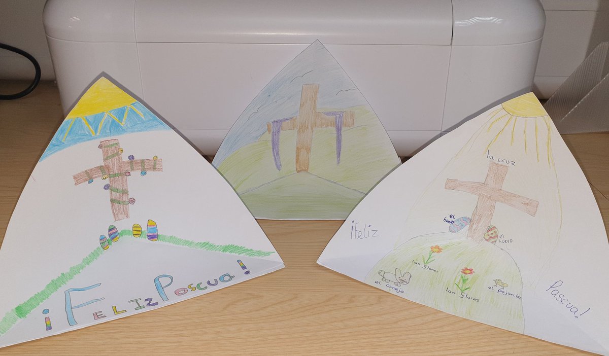 MrClarkeMFL's tweet photo. Some fabulous triaramas made by our Y7s after learning about Easter traditions in Spain 🇪🇦 #semanasanta @tsc_mfl_dep @thornleigh https://t.co/IKnYyDytZy