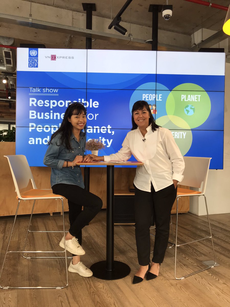 HaRiver's tweet photo. Had a great time producing two Talkshows promoting #RespBiz with Founders of the only 2 B-Corps in Vietnam, #Saitex &amp; #LesVergersDuMekong. Wish all biz leaders have their purpose-driven mindsets to do good for the people &amp; planet, then prosperity will come naturally🍀#RespBizVN21 https://t.co/7Wo2chJe1p
