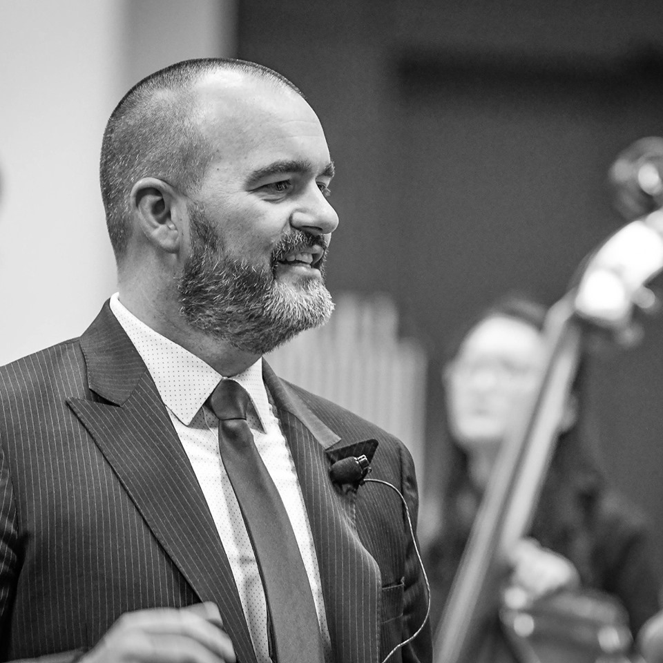 KjosMusic's tweet image. Schedule a FREE Zoom presentation with renowned author Jeremy Woolstenhulme to learn how String Basics can improve your strings rehearsal! #StringBasics #JeremyWoolstenhulme #virtuallearning 
mailchi.mp/kjos/schedule-…