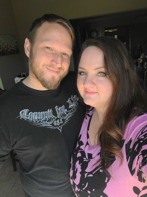 lunch date with the hubby wubby! https://t.co/TfDeGVG8IQ<a href="/tag/mvsales"class="tags"><span>#mvsales</span></a>