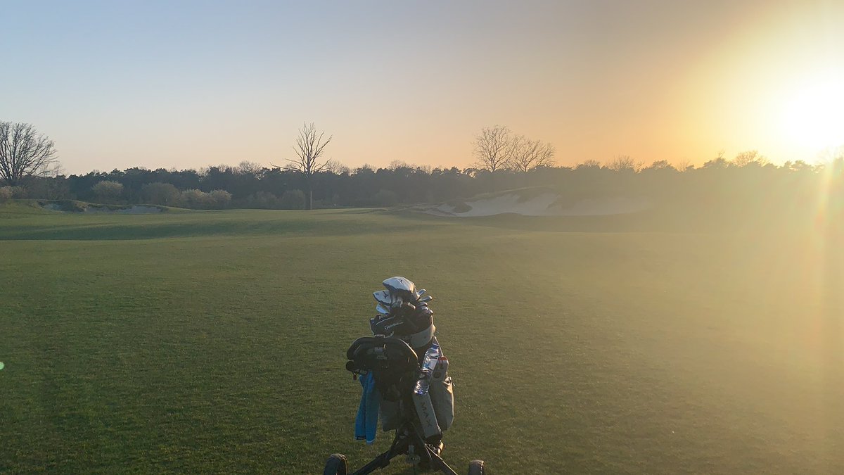 Hein van den Einden tweet media