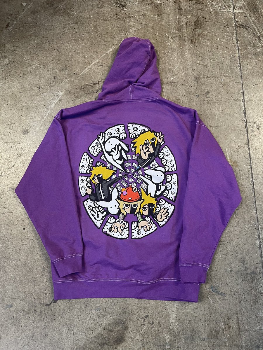 kodone's tweet photo. guess ill show you guys a sneak peak for this month’s drop 🕵🏽💖💫👁 https://t.co/RjHEAJoW9g