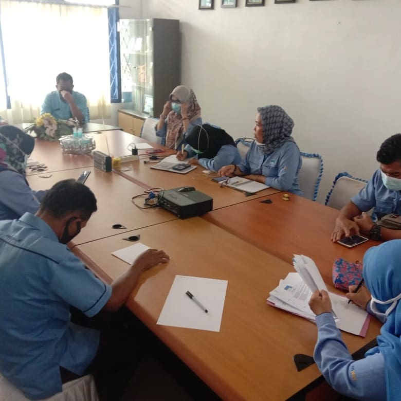 Pro1RRISeiliat's tweet photo. Rapat koordinasi lanjutan persiapan pelaksanaan PTQ LPP RRI Sungailiat
#indonesiatatanankehidupanbaru https://t.co/cvcFTHkDGn