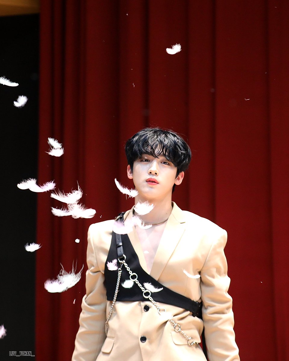 YOHANI_PP's tweet photo. 요한이 보고싶다아아악!!!!!!!!!!!🥲 https://t.co/Fqe476Ogyq