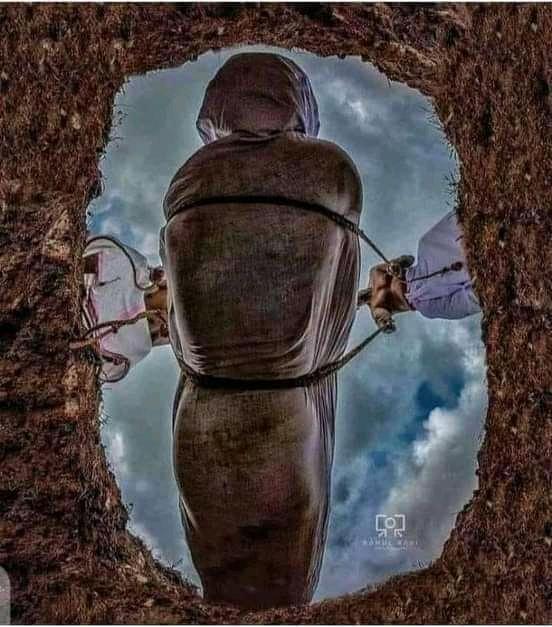 MrWrites4's tweet photo. Ajeeb kanoon h teri dunya ka ay khuda🥺

Yhaa axhaa sun ny k liya marna parta h😔 https://t.co/RqvtoHbrvO