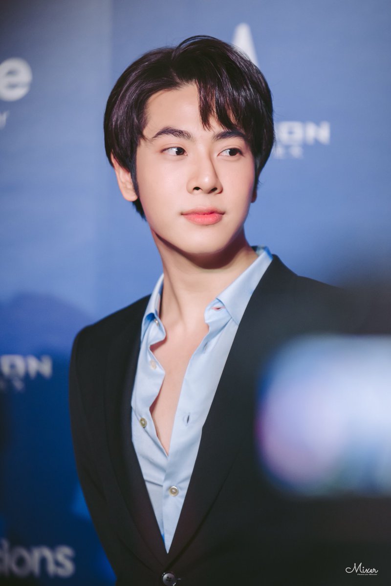 Mixermixxiw's tweet photo. 010421 | MIXXIW
‘ Oscars Party Colourfool Night ‘ @ Paragon Cineplex, Siam Paragon

“ ดีเลิศ เด็ดขาด อันดับหนึ่ง ศักดิ์สิทธิ์ มหัศจรรย์ ที่สุด สุดยอด ยอดเยี่ยม ยอดเยี่ยมยอด ดีที่สุด เลิศที่สุด ชนะเลิศ…“

#OscarsPartyxEarthMix
#Oscarspartycolourfoolnight 
#mixxiw #ส่วนผสมของมิกซ์ https://t.co/wQRwnZNFhP