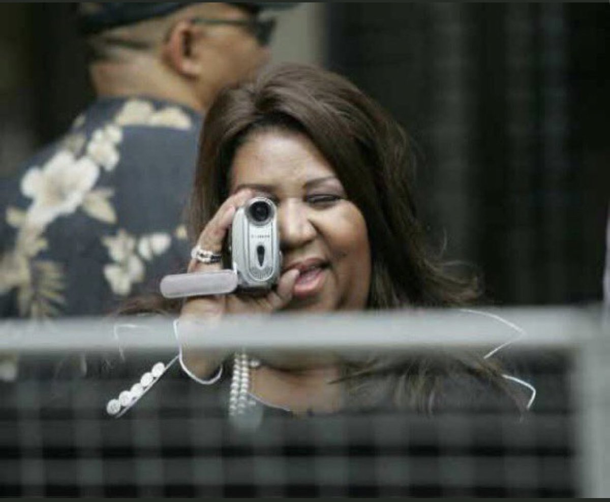 themikalaleeann's tweet image. IS THAT GEMINI SEASON I SEE OVER THE HORIZON?!?!?!?!