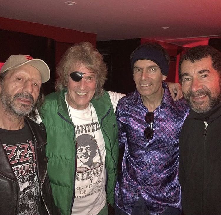 maestrowilli's tweet photo. #tbt dr rock🤙🎸✌️🥁🤘🙏 https://t.co/DiVrWVbqlv