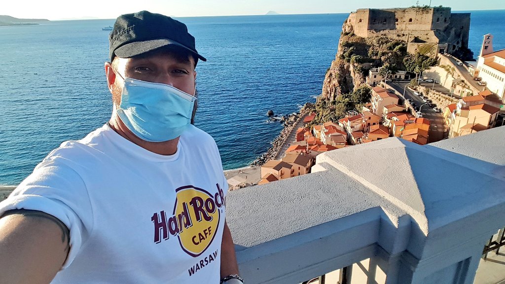 JSepel's tweet photo. #Scilla🇮🇹 #Chianalea🇮🇹 #ScillaAndChianalea #Scilla #Chianalea #LovingCalabria #ITALIA🇮🇹 #calabriaregion #InMyItaly #JoelSe #JOELSEPEL #joelesepel #JoeleSepelInScilla #js #cn #gg #CrumbleNot #GiuseppeGuarino #GuarinoGiuseppe #theone https://t.co/8VqaaEmzsw https://t.co/kzJ4GpsslH https://t.co/VWJSl8sLuy