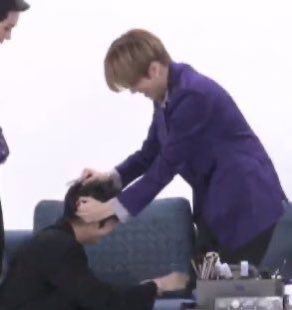 ..why is this like that meme 

“i like                           “but i 
monsta x”                    dislik-“