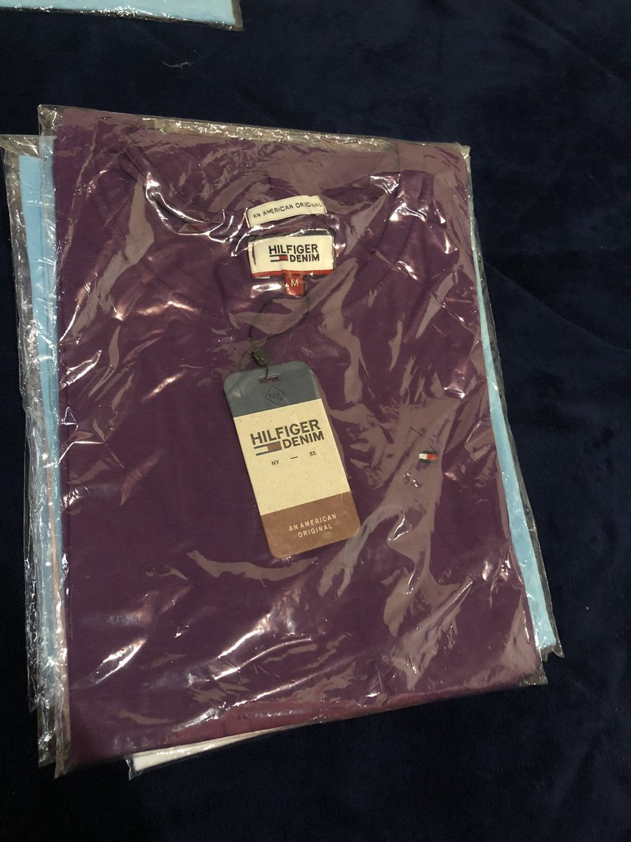 Traje_Importado's tweet photo. 🔺Camisas feminina🔻

1 peça 40$
3 peças 100$ 

Tamanhos M e G 
(varias estampas e modelos) https://t.co/iL5yvVjMu4