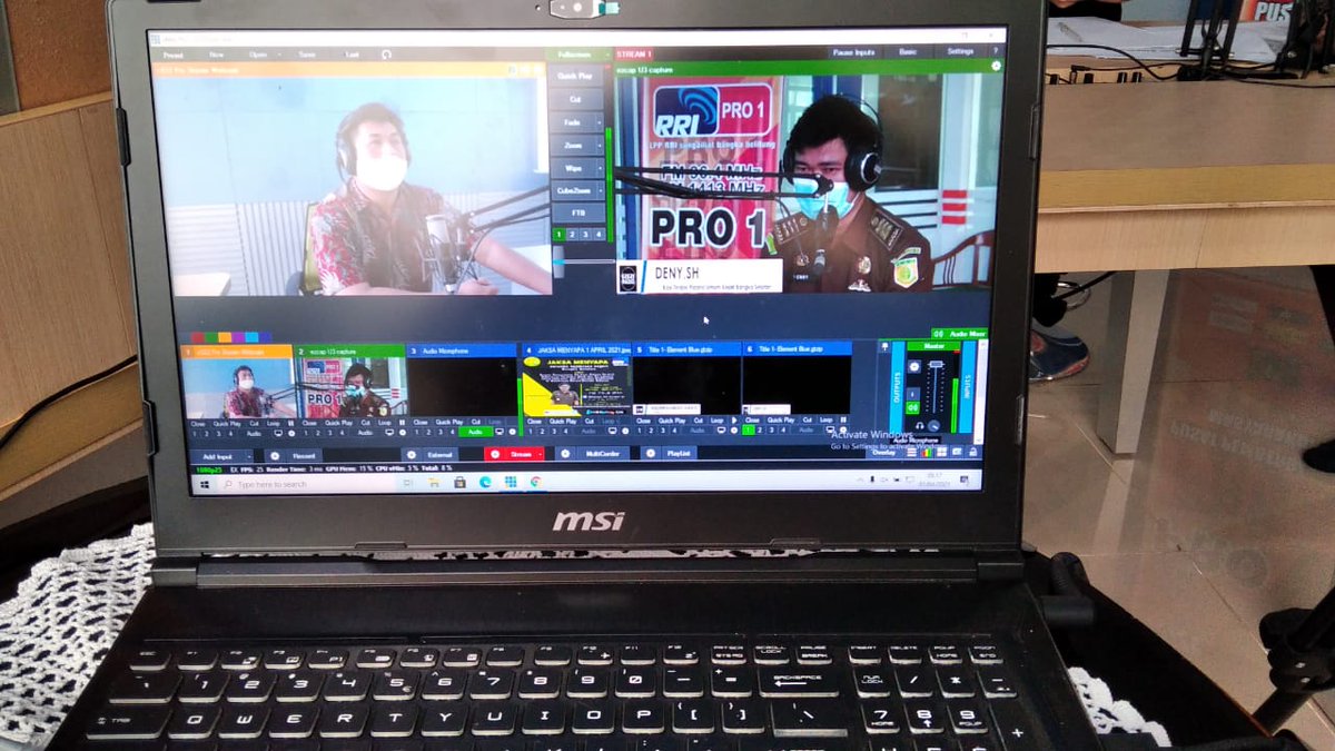 Pro1RRISeiliat's tweet photo. Dialog Interaktif Jaksa Menyapa
Bersama Narasumber : Bapak Deny
Mengangkat Topik Proses Penanganan Perkara Pidana Terkait Kekerasan Terhadap Anak  dan Perempuan Serta Informasi dan Transaksi Elektronik di Kejaksaan Negeri Bangka Selatan
Di pandu presenter : Abdurahman Harris https://t.co/kjtR6AirJF