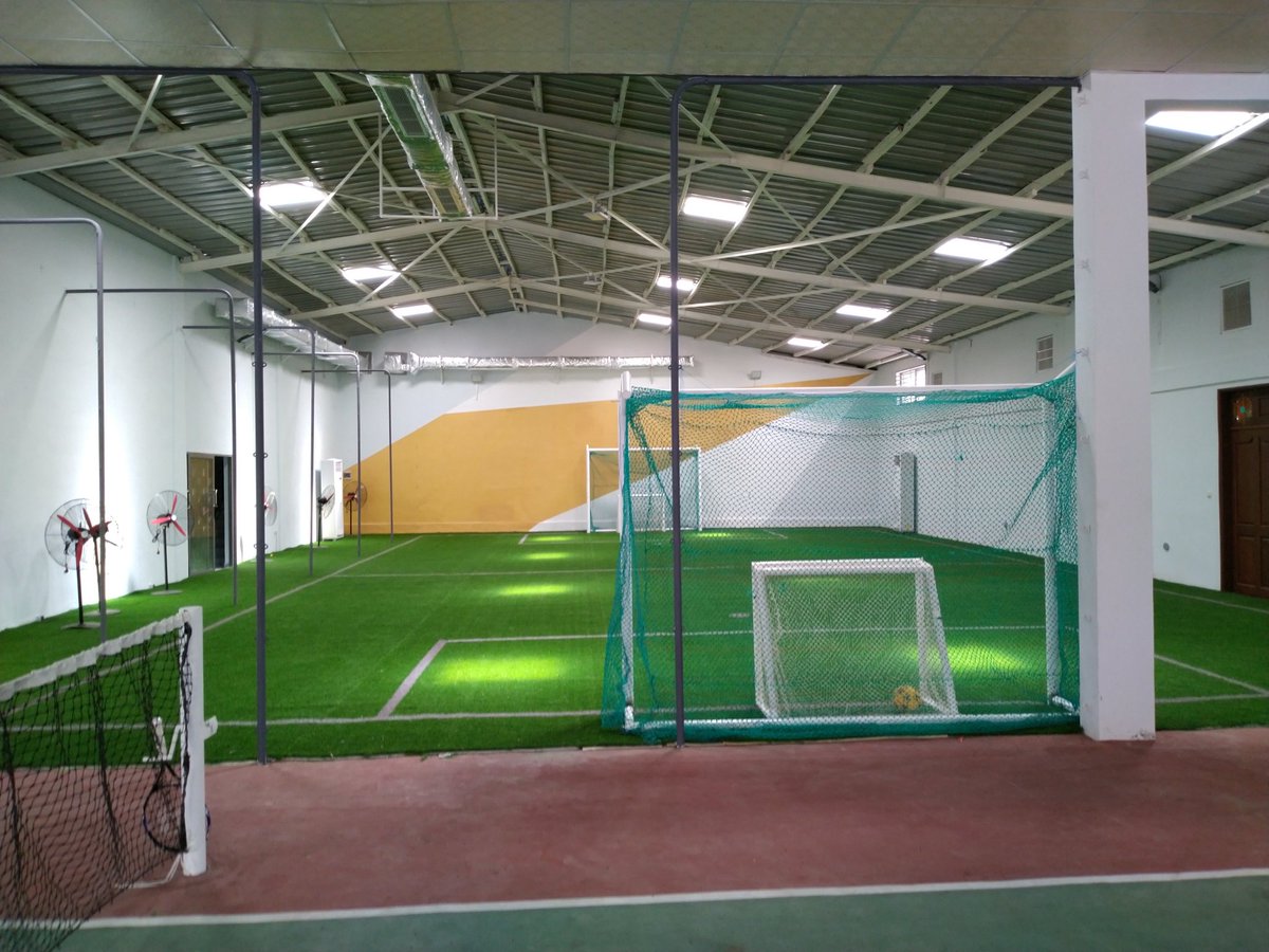 OngUnivers's tweet photo. L'ONG Happy Universe  ouvre bientôt pour votre plaisir un espace de sports ludique au Bénin et un restaurant avec possibilité de livraison à domicile.

Lieu: Ave Jean Paul II, juste à côté du Mess des Officiers ( Cotonou)  #Gouvbj #OMS #Unicef @Goubenin #Liban #Inde #lydia_ludic https://t.co/T5T73o7Hc7
