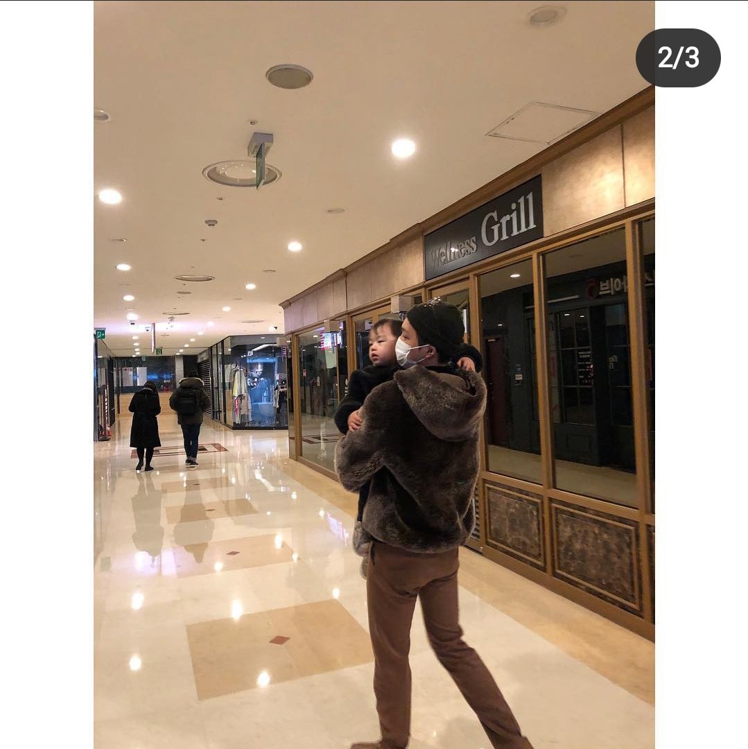 exokaibrasil's tweet photo. [PIC] 01.04.21 Só um neném! Atualização do @.zkdlin (manager do Raeon) no Instagram com o Raeon.🥺❤️

🔗: https://t.co/edBdumINhN

💌: Deixem mensagens positivas pro Raeon!

#RAEON #KIMRAEON @weareoneEXO #EXO #KAI https://t.co/tRSCIYoJ9w