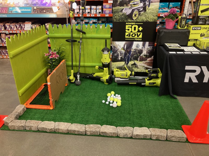 Debbie56368540's tweet photo. 1st Ryobi demo event at the 6217 come on down and give it a try @thecaptnk @maryanne_stl @ShawnQuinnHD @SeanJosephBrun2 @RYOBItoolsusa @Matthew55356132 https://t.co/0JEiAtXjZX