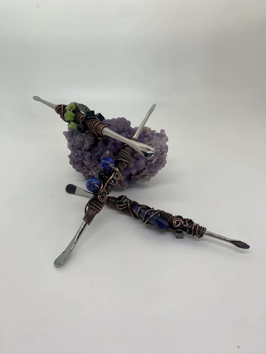 HGroundWire's tweet photo. roach clips &amp; dab tools will be restocked tomorrow! Which one is your favorite? https://t.co/55odArQ1RV