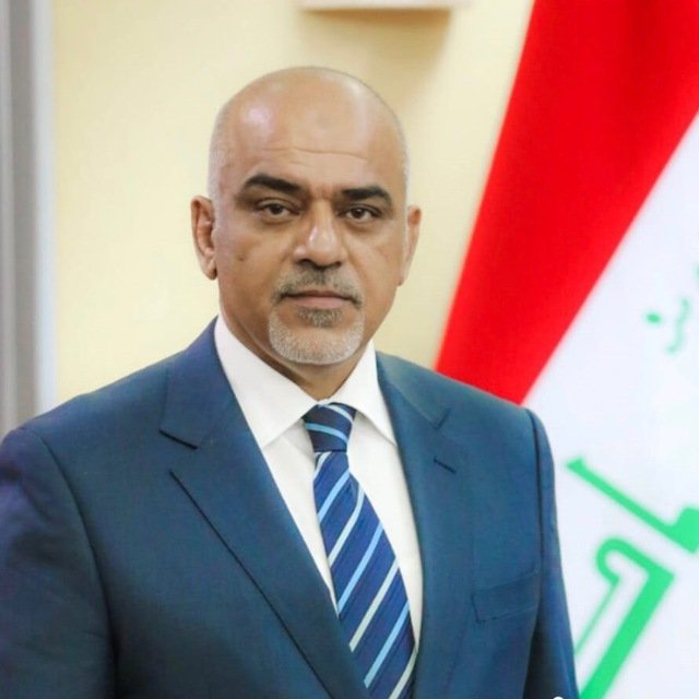 H5CpSeNF4jLdlSv's tweet photo. منظمه اليونسكو ومنظمه الصحه العالميه هل تشاهدون هذا الشخص المجرم سوف يقتل طلاب العراق بقراراته 
( Save our families )
#UNESCO_SAVE_US https://t.co/Mnlc9ZAGS0