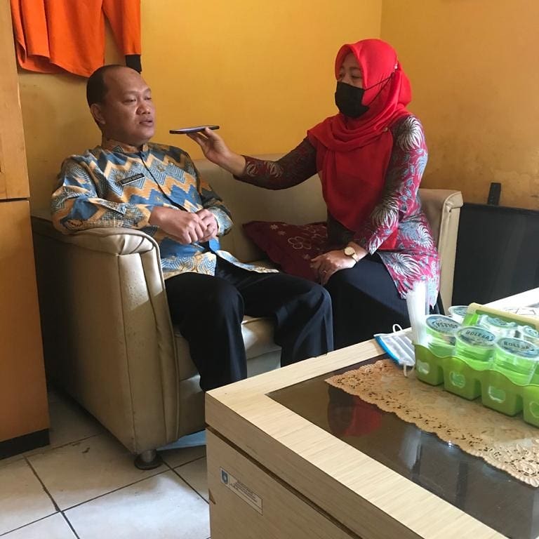 Pro1RRISeiliat's tweet photo. Hasil wawancara dengan kadis BPBD Babar terkait kesiapan tanggap bencana dan penanganan covid 19 di babar.
#indonesiatatanankehidupanbaru https://t.co/6SSKBr6gdE