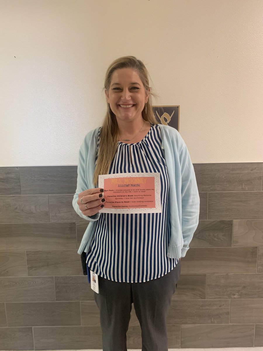 PatlanES's tweet photo. Thursday’s Library Featured Faculty is our vivacious Assistant Principal, Mrs. McKinney! Fun fact: she student taught Kindergarten in Kerrville, Tx and ended up teaching 8th grade her first year! What a leap! #PatlanFaces @SeguinISD https://t.co/Jzsuj7F1pJ