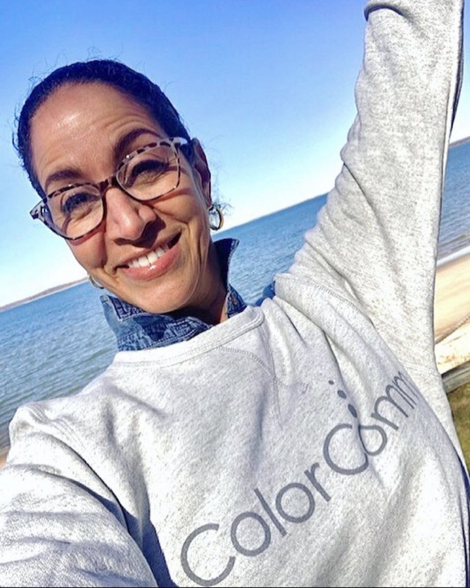 ColorCommntwk's tweet photo. Caroline Clark, SVP, Editorial Content Strategy, @nielsen and Founder of Black Enterprise #WomenofPower Summit, is a true advocate for women. In all that she does, @CarolineVClarke exemplifies a positive change for women of color!
#IAMCOLORCOMM #ColorComm https://t.co/jevnW8gW4E