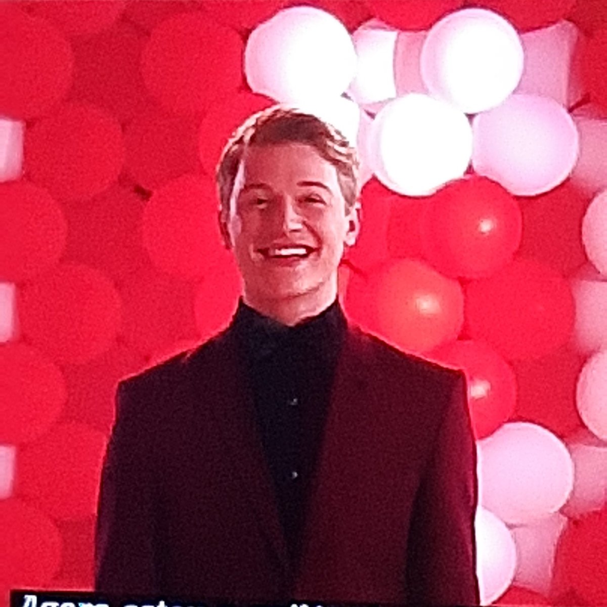 anasttyles_'s tweet photo. O que o Gustavo Foganoli tá fazendo na série High School Musical: O musical ???? https://t.co/UmYxZ9ynfx