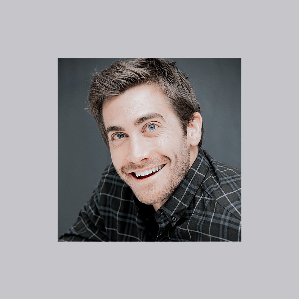 ᅠ
ᅠ
ᅠ

                     ﹐      ✦     ✦    ✦  ──── ❜

        ᅠᅠᅠᅠʿ  𝐛𝐥𝐮𝐞𝐟𝐥𝐱𝐦𝐱𝐬  ʾ
 ᅠᅠ 
ᅠᅠᅠᅠᅠᅠ  ⭑.  oh! hi, hi. 

ᅠ
ᅠ
ᅠ