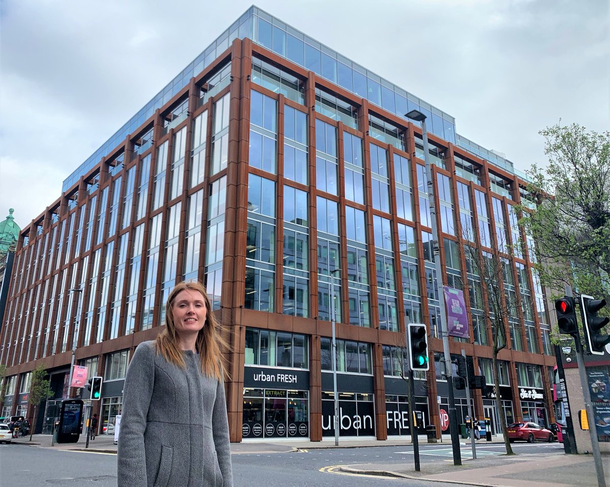<a href="/ColliersBelfast/">Colliers Belfast</a> has been instructed to manage Merchant Square. The purchase was one of the biggest regional #office deals in the UK since the pandemic.
The upper floors of the 240,000 sq.ft, 10-storey building is the largest office in #NI, let to @PwC_NI

bit.ly/3fxDi0B