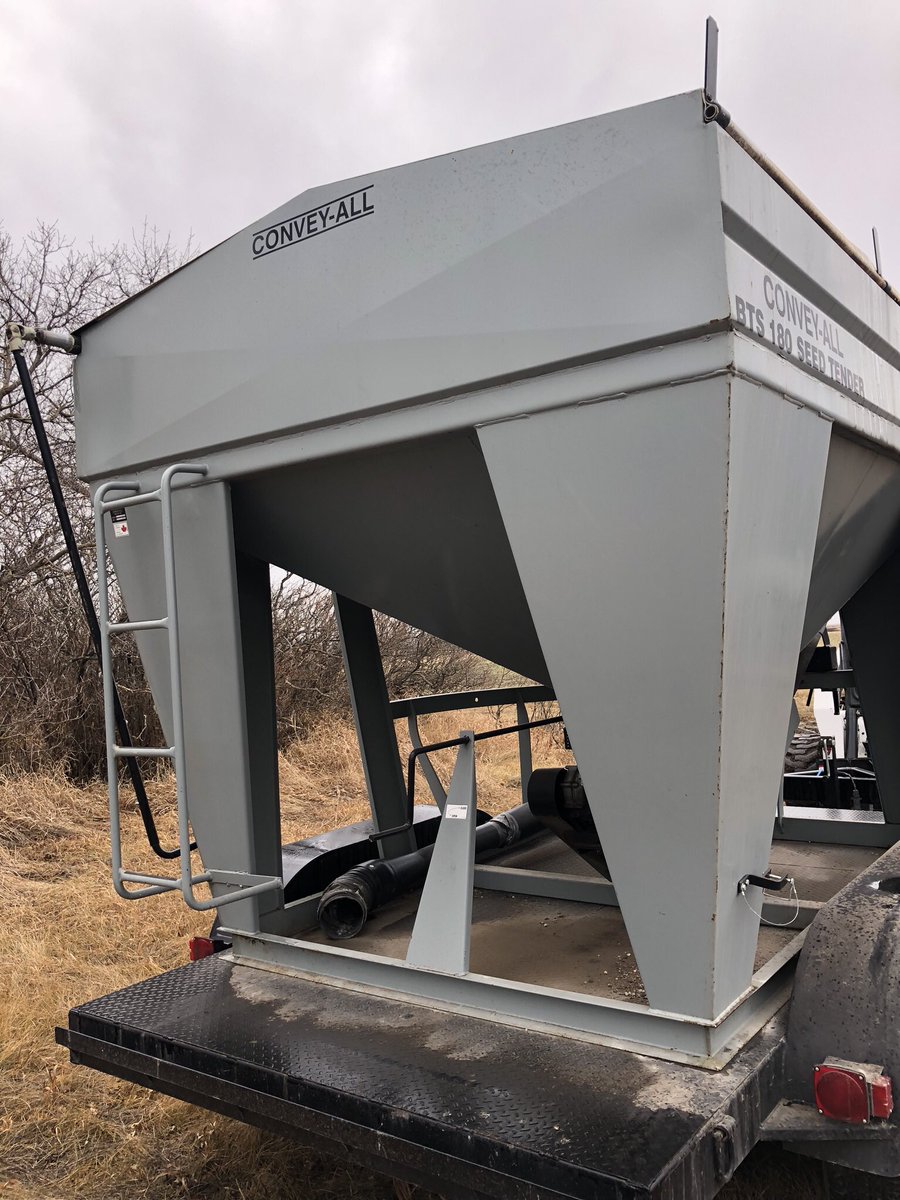 griffzim's tweet photo. Seed tender for sale. Convey-All BTS 180 on custom made tandem axle bumper hitch trailer. Honda GX-160 motor with spout and rope controlled throttle, perfect for filling box planters. Asking $5500 obo. Located in Munich, ND. RTs appreciated. #AgTwitter https://t.co/Gt9XlKcZns