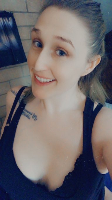 The front          ///        The back https://t.co/cFL7oj6bAj