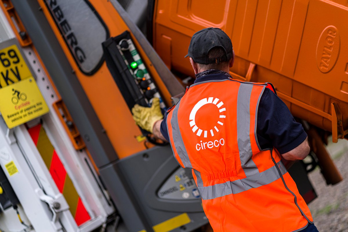 ResourceSol's tweet photo. Resource Efficient Solutions has now rebranded to Cireco and will continue to provide quality solutions for your business waste needs. Follow our new pages on Twitter, Facebook and Instagram at 
@CirecoScotland
 and visit https://t.co/GXuTlpiKYQ #cirecoscotland #refsol https://t.co/jLVY93Wv3T