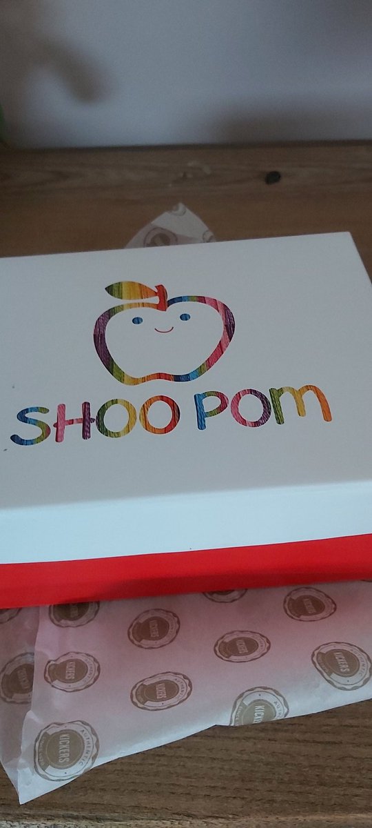Htwie's tweet photo. Is mijn brein om zeep of lezen jullie ook shoo porn?
#shoopom https://t.co/iYQK9oNI7r