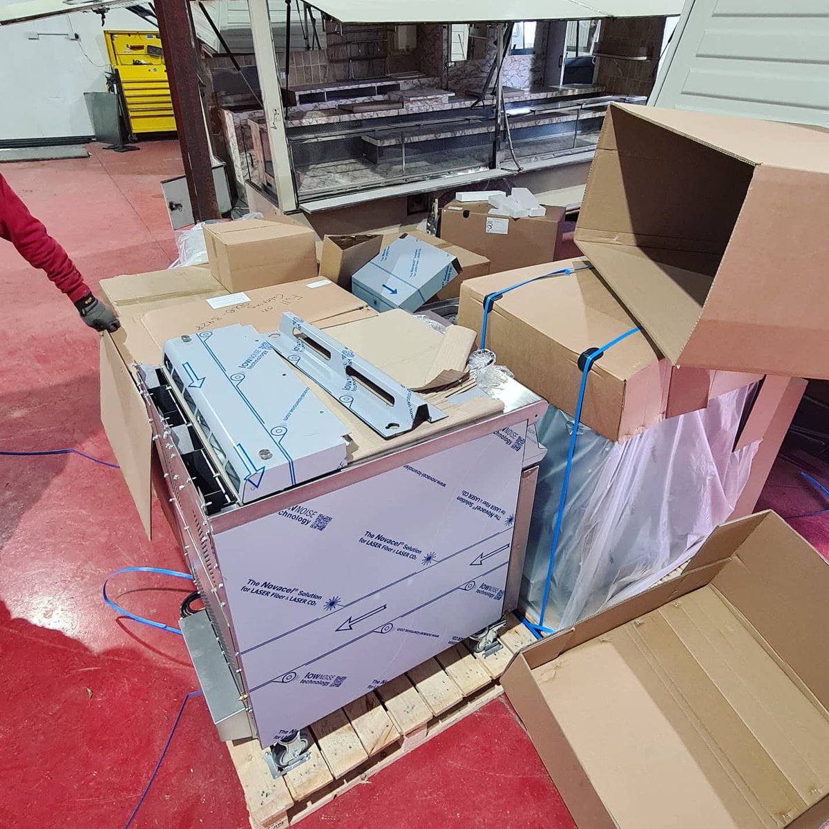 JustChubbys's tweet photo. I've never had drop fryers, flattop or a chargrill to play with.
If they all fit I'll be even more excited!! 😐
#measuretwice
#cutonce
#amirite
! https://t.co/jmoAA0ZXc9