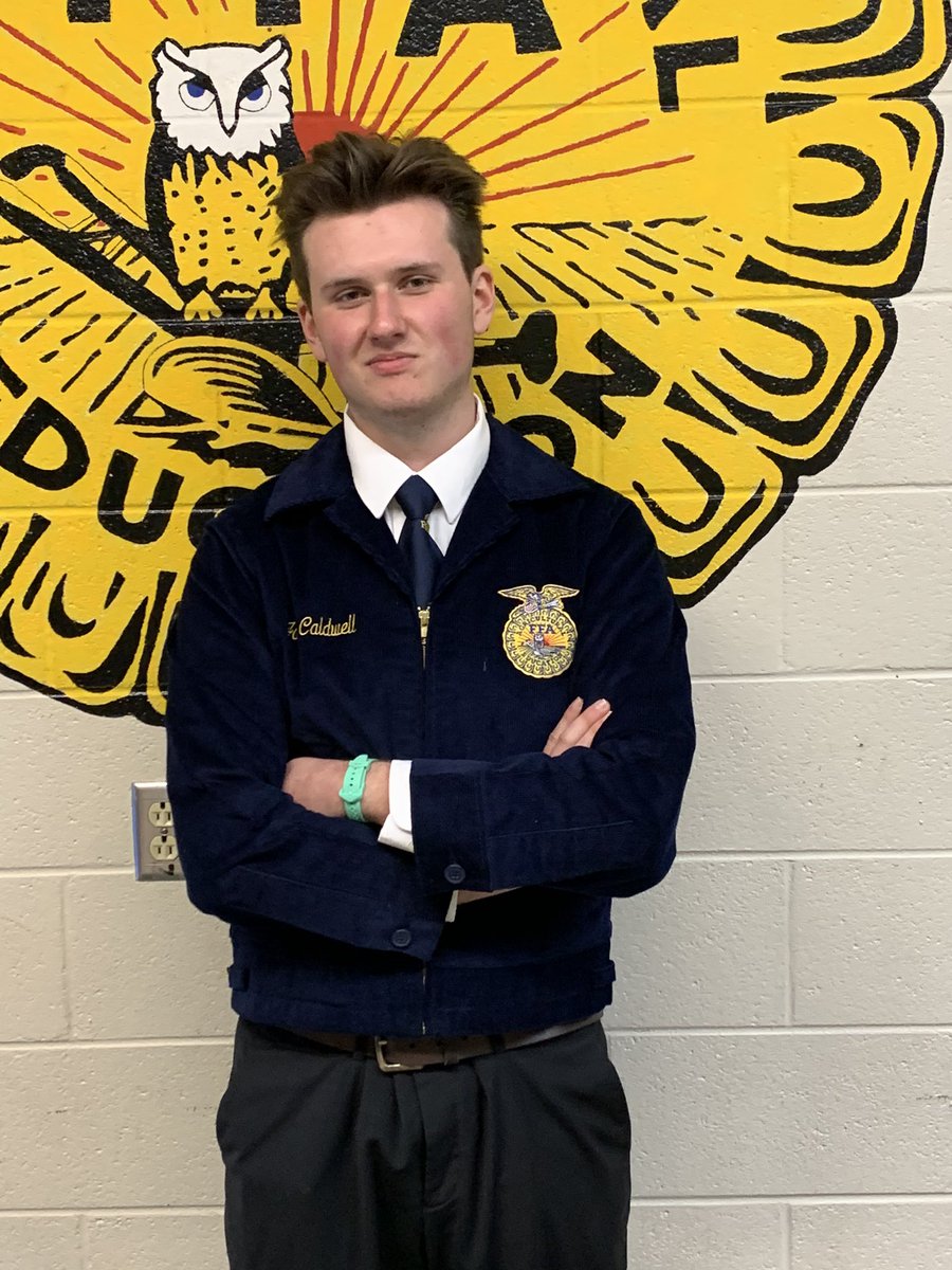 Congrats to Jay Caldwell for placing 2nd in the Regional Extemporaneous LDE, and qualifing for the State competition in June! We are so proud of all of your hard work Jay!