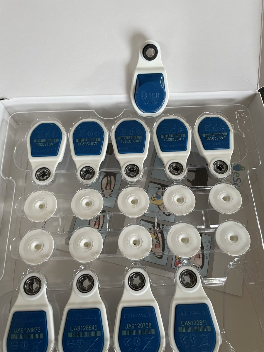 jheslin14's tweet photo. Exciting day here today as our @AllflexIreland #SenseHub system arrived 🐂😍

Monitoring reproduction, health and group nutrition this #agtech will save time and labour on our part-time beef farm #traceability #irishbeef https://t.co/OupsiIjlR3