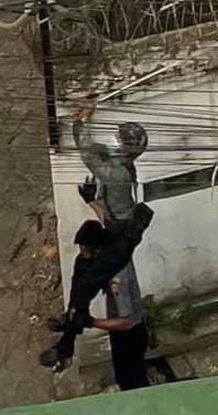 susan27799's tweet photo. Terrorist forces raided two houses at HlaingMyintMo Housing, Hlaing Township. They also destroyed the CCTV cameras not to leave any evidence of their atrocities.
SUPPORT FEDERAL ARMY 
#WhatsHappeningInMyanmar
#Apr1Coup https://t.co/sECBoukCuO