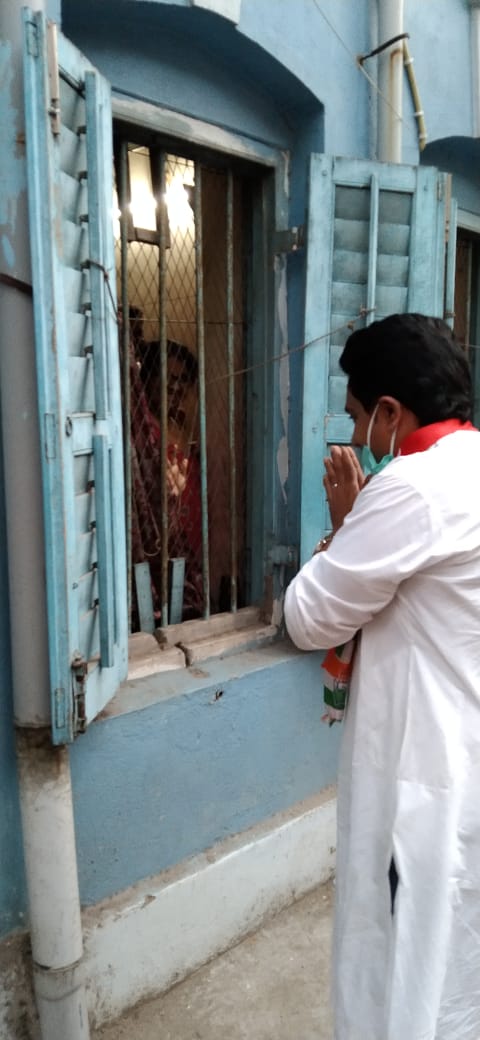 Glimpses of door-to-door campaign in Bhawanipur of @ShadabKhanIYC at Ward no.82

युवा को मिल रहा है बुर्जगों का साथ.
इसी से होगा भवानीपुर का विकास

भरपूर समर्थन मिल रहा है।
बोले बंगाल -- बदलें सरकार.

#Vote4Congress 
#CongressForBengal
#Vote4ShadabKhan