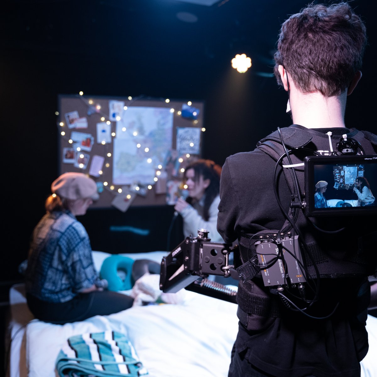 It's Now or Never! 

<a href="/theBarnTheatre/">Barn Theatre</a>'s show is streaming live tonight and these rehearsal images have us all excited: whatsonstage.com/london-theatre…