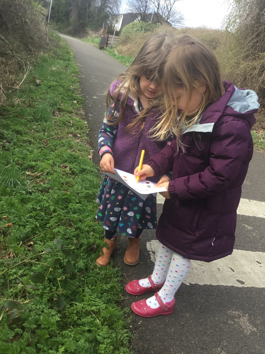 MenstrieELC's tweet photo. The children all enjoyed talking part in our Easter Egg Hunt along the community path. The children worked in pairs to spot the 10 hidden eggs. We have left the wonderful Easter bunting up, if your looking for something to do you could pop along to see. Can you spot all 10  eggs? https://t.co/c1nG3TWT3I