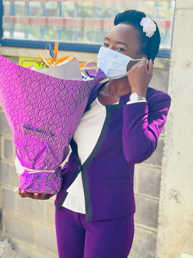DrMercyKorir's tweet photo. Turning a year older today is always a joy, an opportunity to look back and learn, and another to look forward to what lies ahead. For all your warm wishes, prayers, gifts and love, thank you. @CMakutwa the bouquet crowned it...perfectly. 🥰 https://t.co/lZfT2NES6E