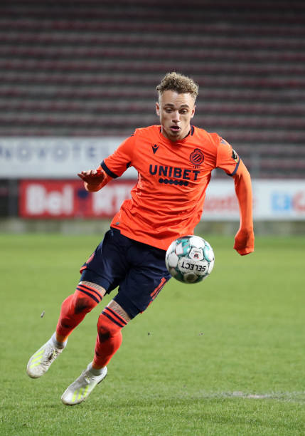 PausaFutbol's tweet photo. Who are some of Europe’s best attacking talents outside of the big five leagues? 

A look at some young stars in the top divisions of Portugal, the Netherlands, Russia, Belgium, and Austria (nations 6-10 in the UEFA country coefficients).

[THREAD]

#PausaAnalysis https://t.co/3xBr21BD0f
