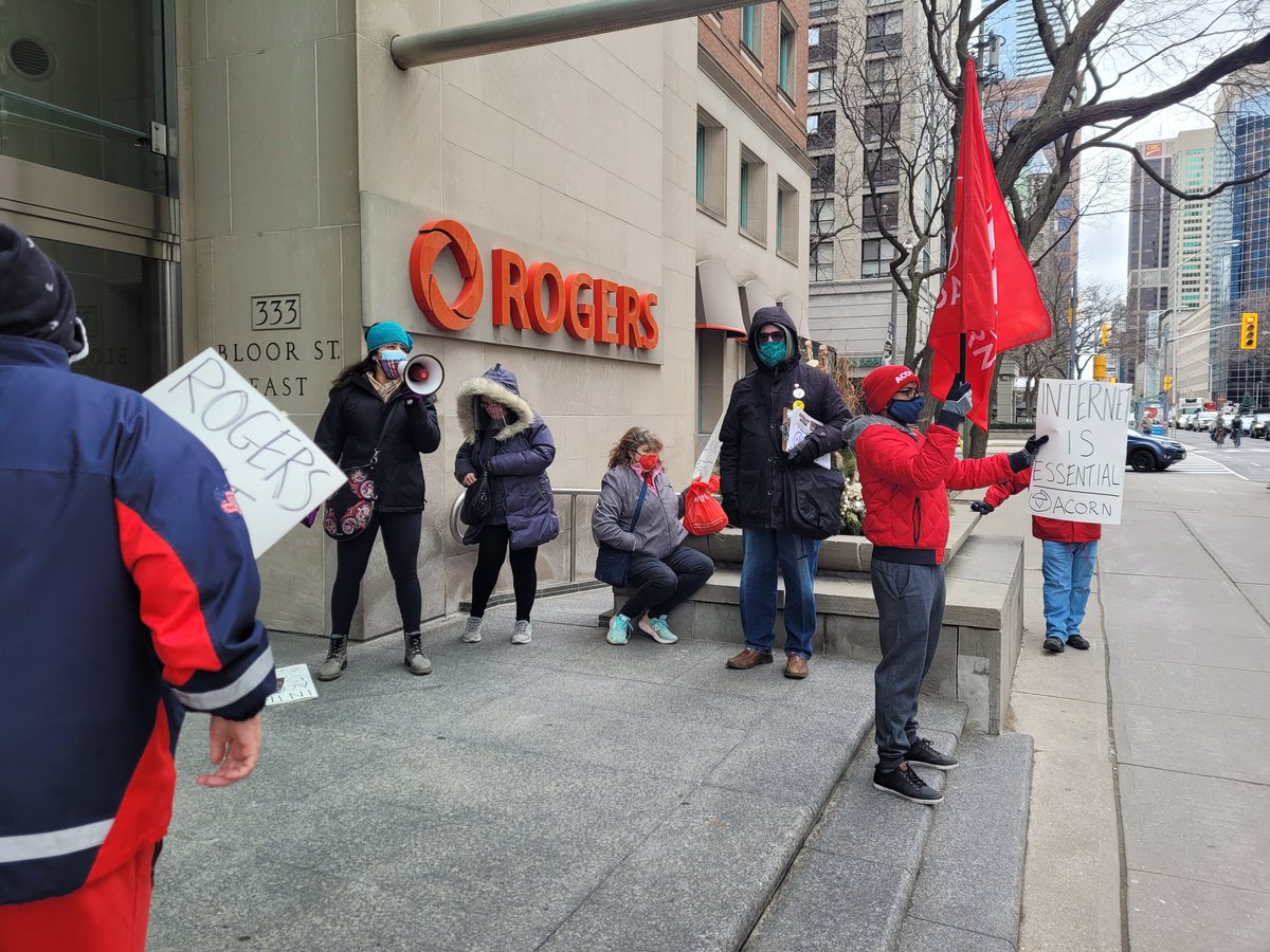 TorontoACORN's tweet image. New leader Shahed speaking about how @Rogers cut off her internet when she couldn't afford their price hike!

Intetnet is essential for work, school and stay connected!!!! Don't let the Telcom monopoly grow by buying Shaw!!!