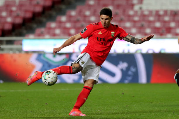 PausaFutbol's tweet photo. Who are some of Europe’s best attacking talents outside of the big five leagues? 

A look at some young stars in the top divisions of Portugal, the Netherlands, Russia, Belgium, and Austria (nations 6-10 in the UEFA country coefficients).

[THREAD]

#PausaAnalysis https://t.co/3xBr21BD0f