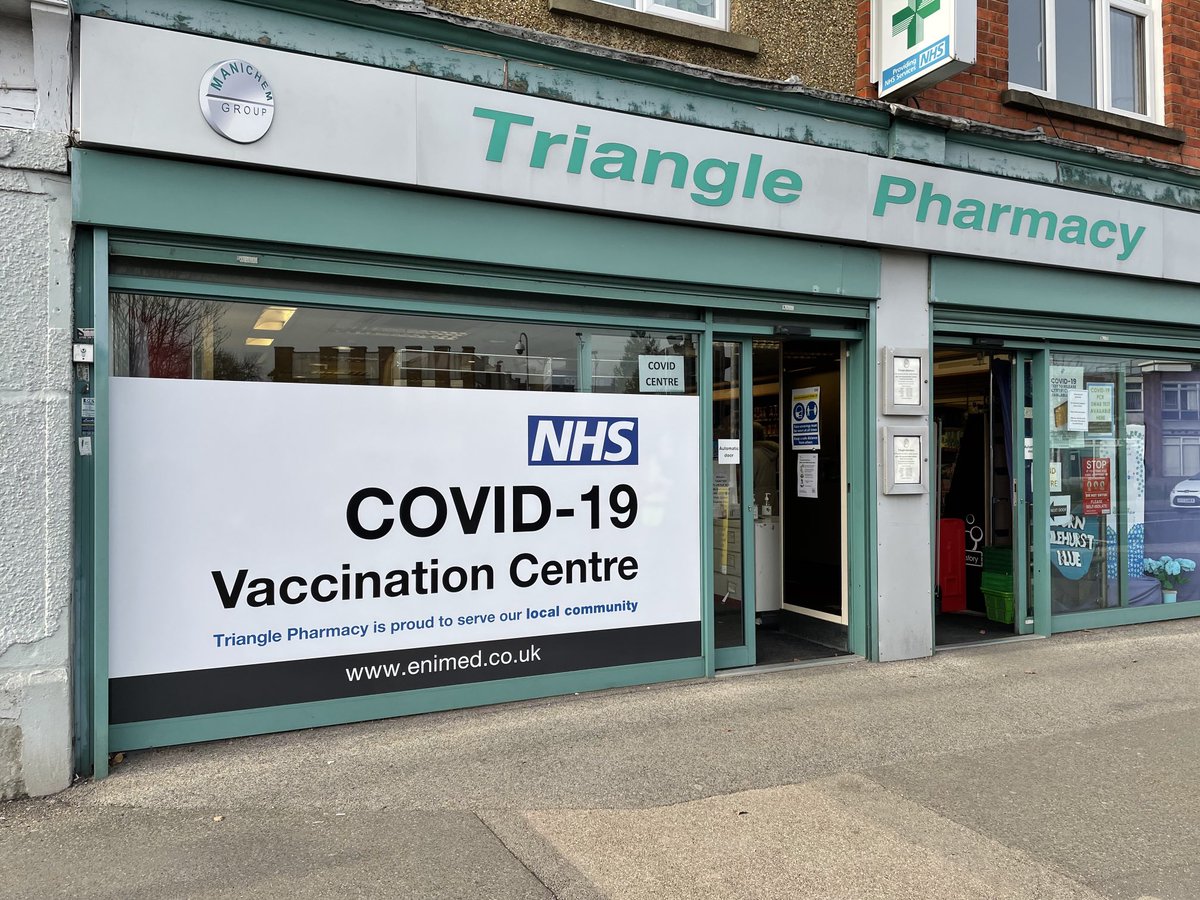 Just had my first dose of the #OxfordVaccine - have resisted the temptation to tweet a photo with my shirt off. 

Incredibly efficient process - thank you #NHS and the brilliant team in the Tilehurst Triangle Pharmacy