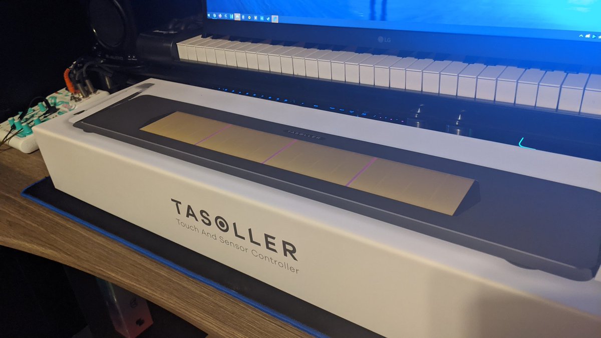 BIindRob's tweet photo. The #TASOLLER has arrived safely.
Thanks @GamoTwo. https://t.co/2ii4ZoK27q