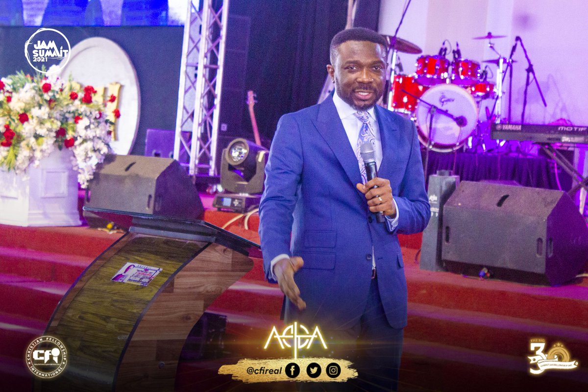 CFiJAMSummit's tweet photo. Morning session 
Day 2

we are privileged to instructed in the word by Rev Peter Alabi,we are blessed by the word💪  we have a great conviction that we are sons of God, yes! The life of Christ is manifested  through us🙌🙌

#cfireal
#ABBA
#thebig30
#Jamsummit2021 https://t.co/kvduoCS2rs