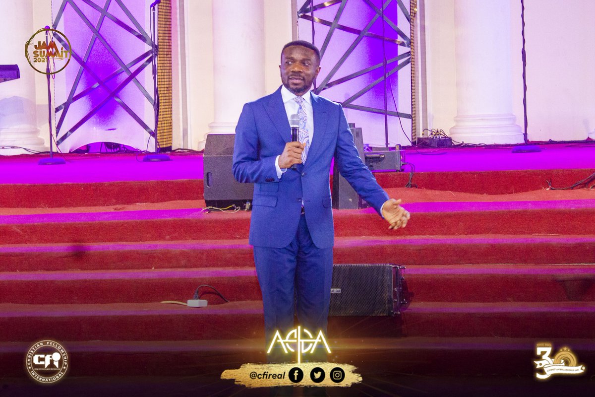 CFiJAMSummit's tweet photo. Morning session 
Day 2

we are privileged to instructed in the word by Rev Peter Alabi,we are blessed by the word💪  we have a great conviction that we are sons of God, yes! The life of Christ is manifested  through us🙌🙌

#cfireal
#ABBA
#thebig30
#Jamsummit2021 https://t.co/kvduoCS2rs